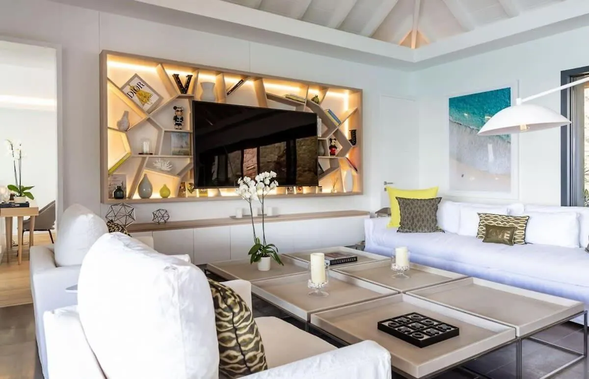 Your Villa Right Next on the Beach غوستافي 0*,